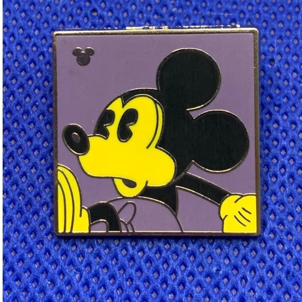 2010 Neon Mickey Mouse Disney trading pin Hidden Mickey Purple Yellow